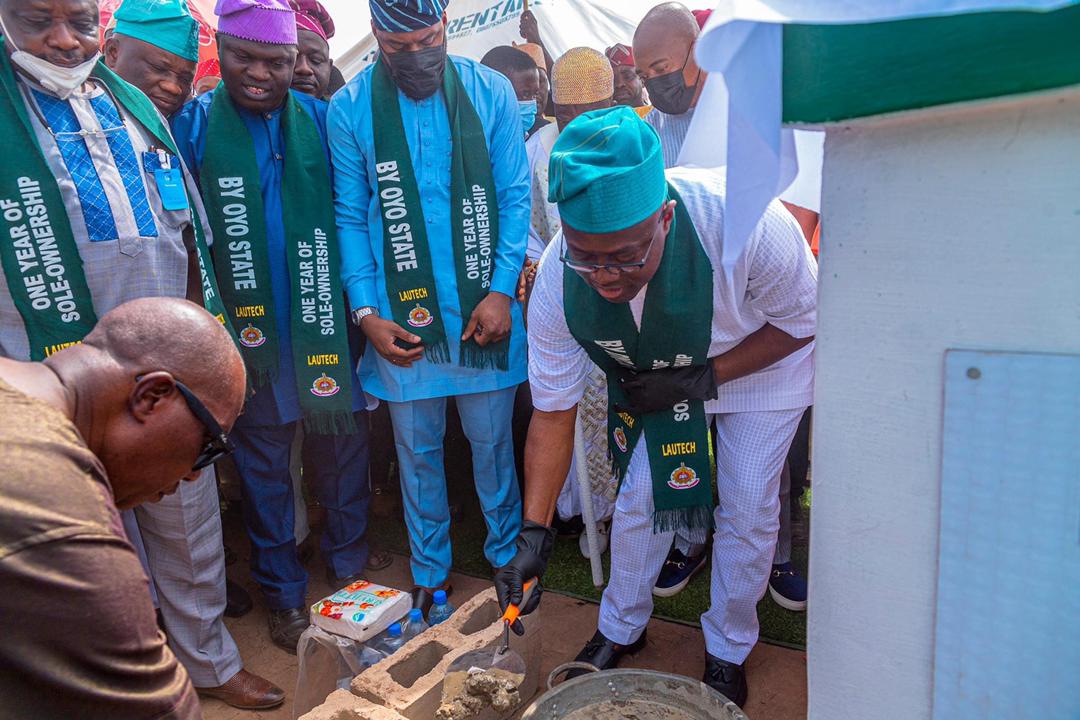 Makinde Lays Foundation of LAUTECH Campus In Iseyin