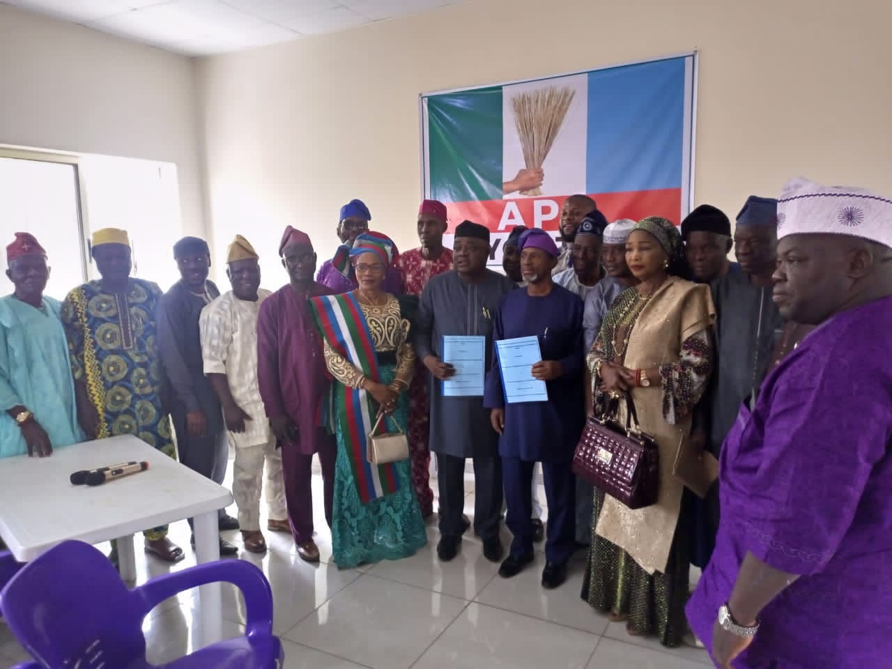 Lanlehin-led APC Reconciliatory Committee Submits Report, Justifies Reasons For Harmonization, Dialogue