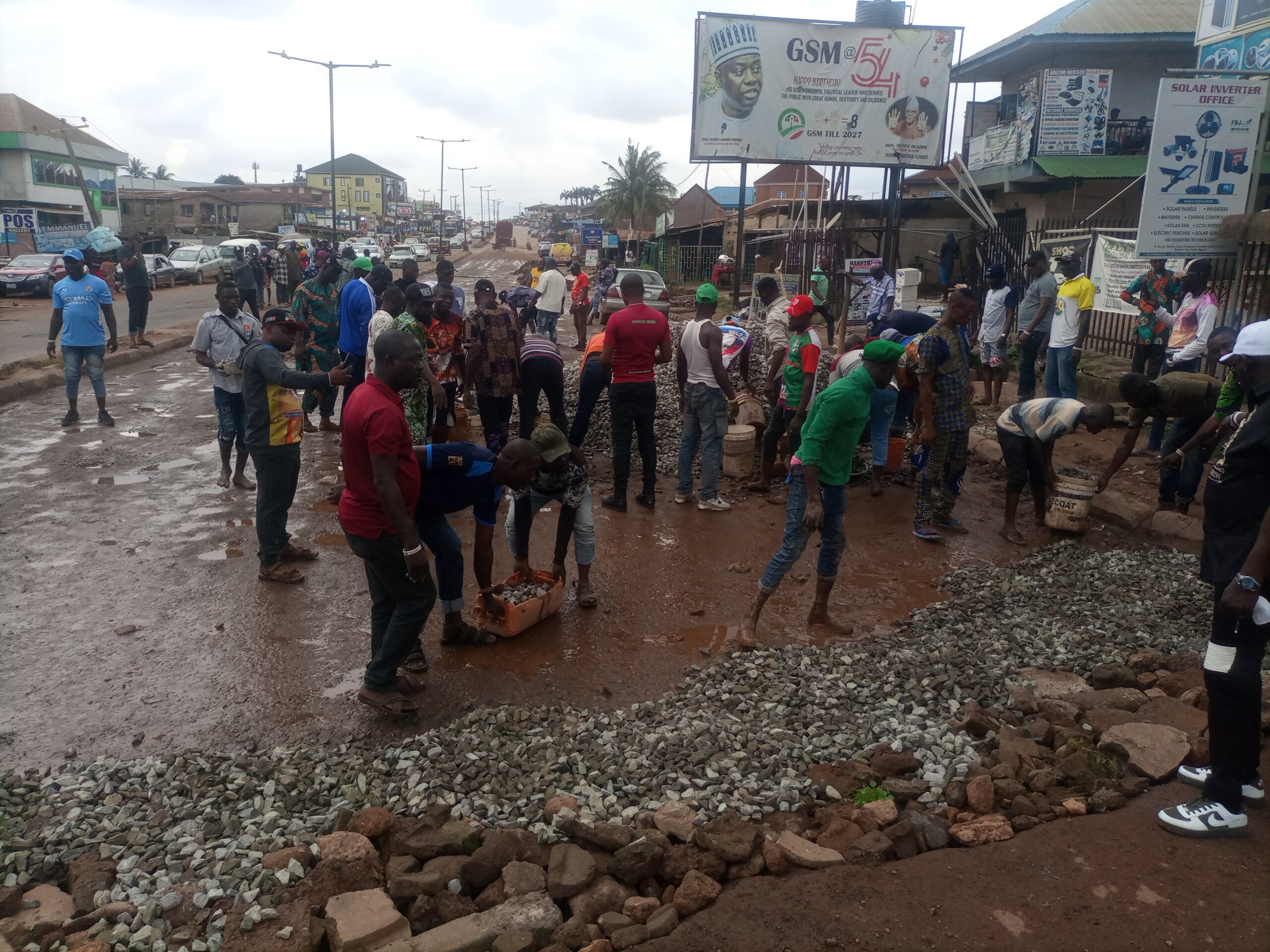 I Embark On Roads’ Patching To Prevent Incessant Accidents — Oyo PMS Boss, Auxiliary(See Photos)