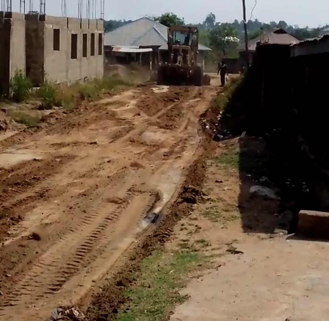 Accord Candidate For Egbeda/Ona-Ara, Akinola Puts Communities’ Deplorable Roads In Good Condition