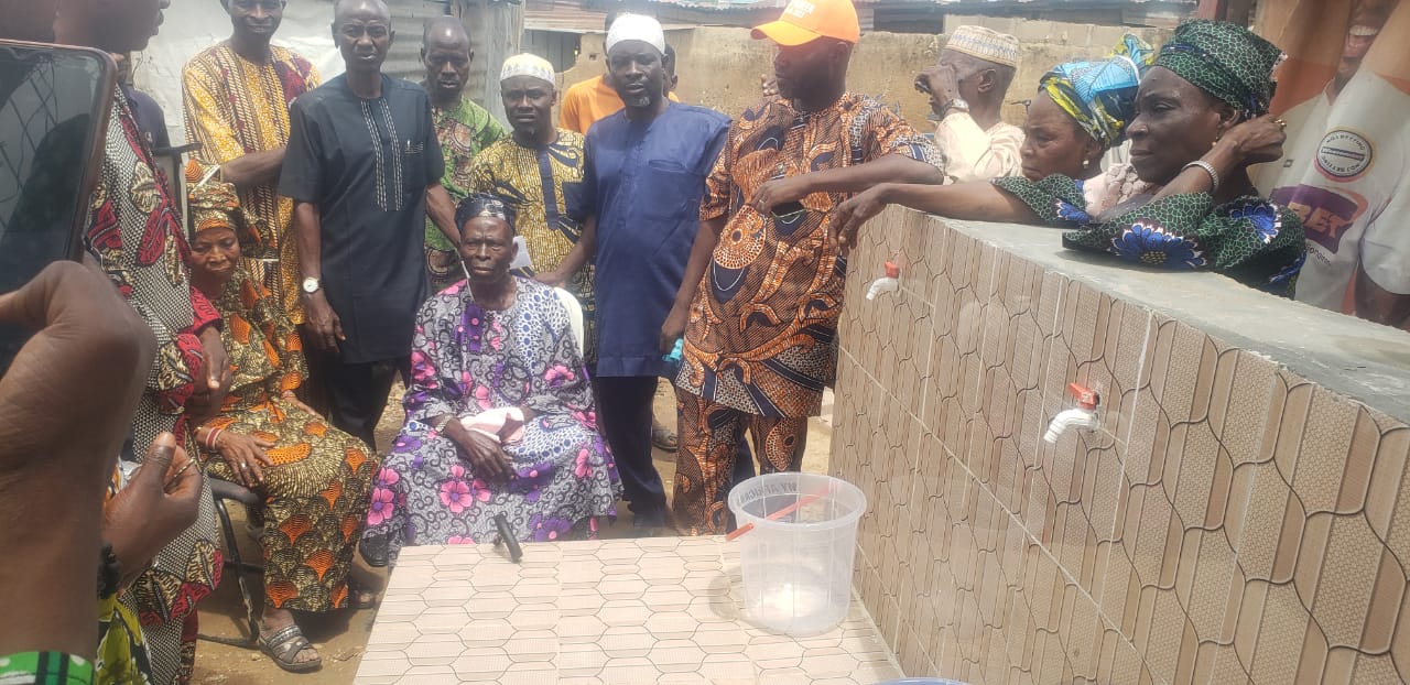 Oyo South Senator, BSA Commissions Borehole, Illuminates Ibadan With Street Lights