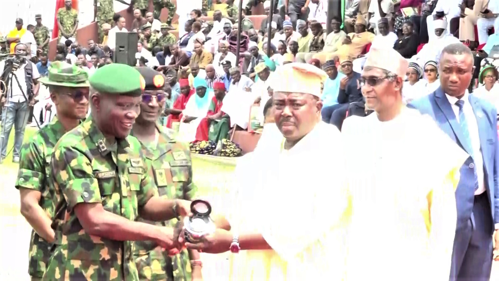 Sen. Alli Receives Army Award On Behalf Of Senate President, Akpabio