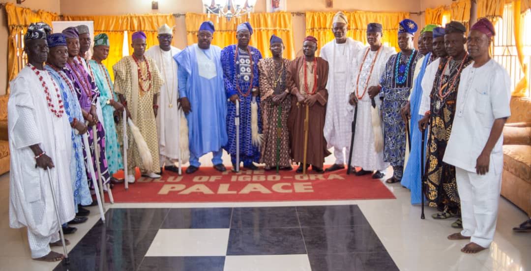 Senator Alli Pays Gratitude Visit To Traditional Rulers, Political Leaders In Ibarapa