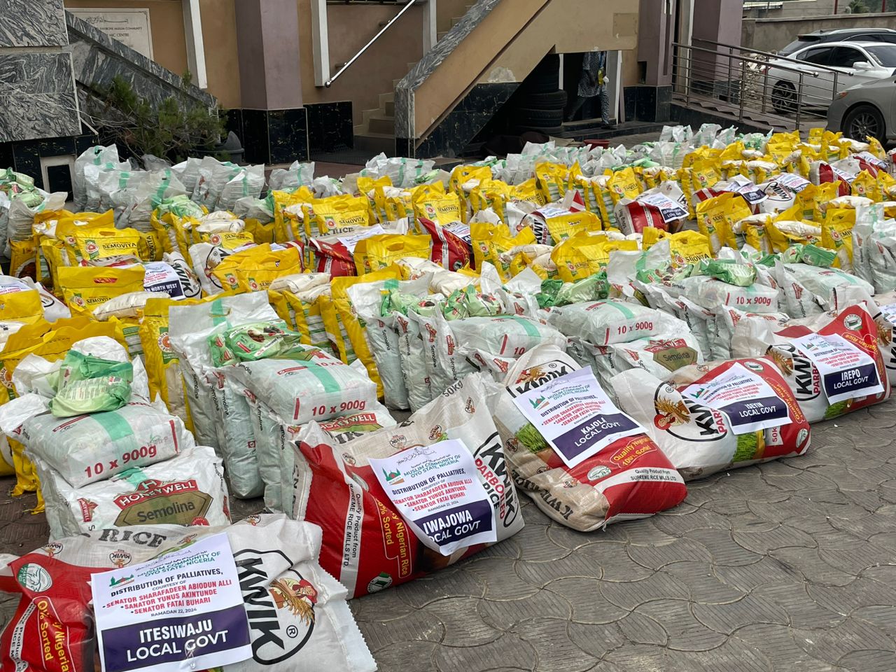 Oyo Muslim Community Distributes Palliatives Donated By Three Senators