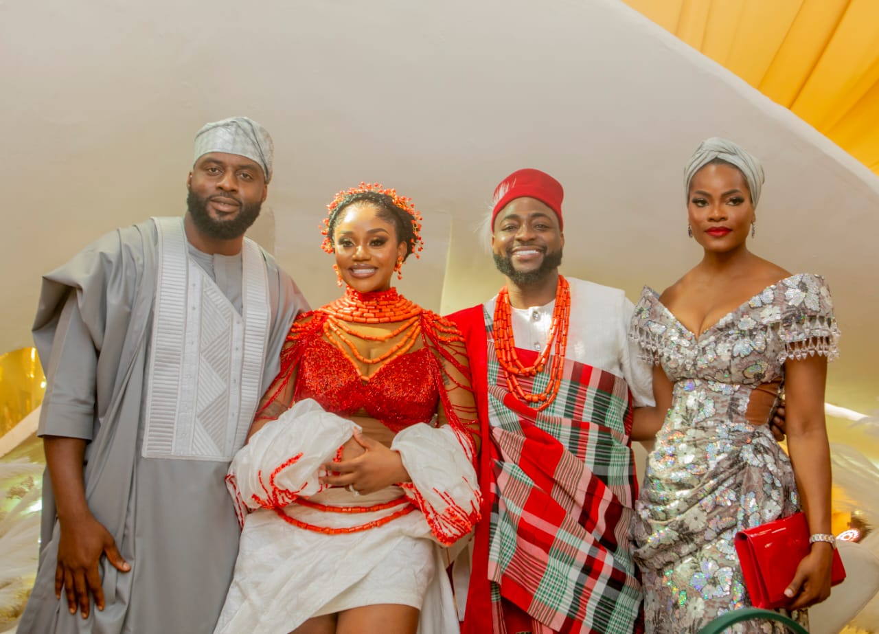 Oyo Speaker, Ogundoyin Joins Elite Guests @ “CHIVIDO” Nuptials In Lagos