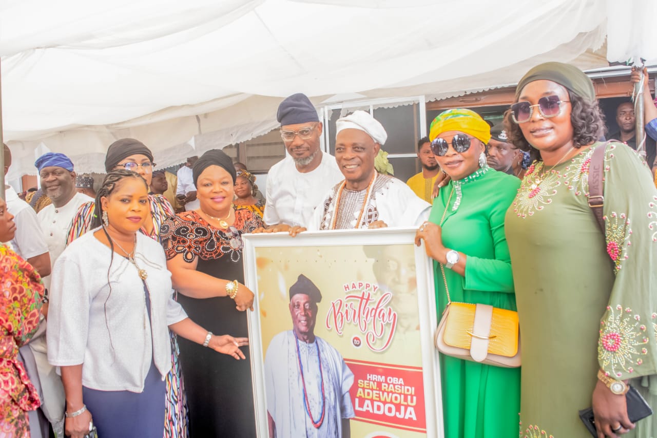 Ladoja @80: Almost 90% Oyo Political Leaders Passed Through His School Of Politics — Ajorosun Feminine Club Honors Oba Ladoja