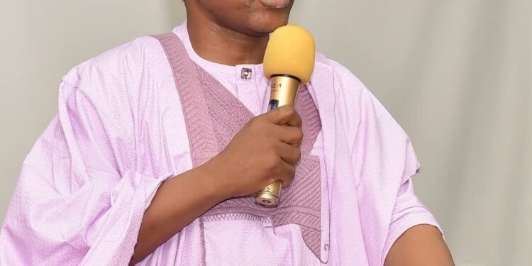 From Darkness To Light: Aderemi Abass Oseni’s Efforts And Initiatives To Empower Ido/Ibarapa East