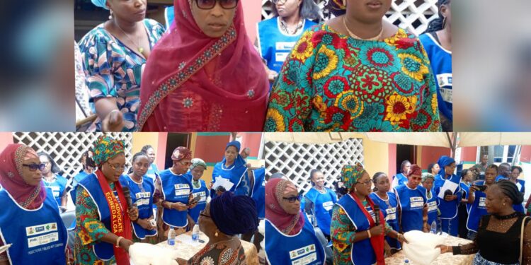 Egbeda LG Chairman’s Wife, Abiola Sanda Flags Off 2025 Insecticide-Treated Net Distribution, Commends Makinde’s Efforts In Reducing Malaria Prevalence