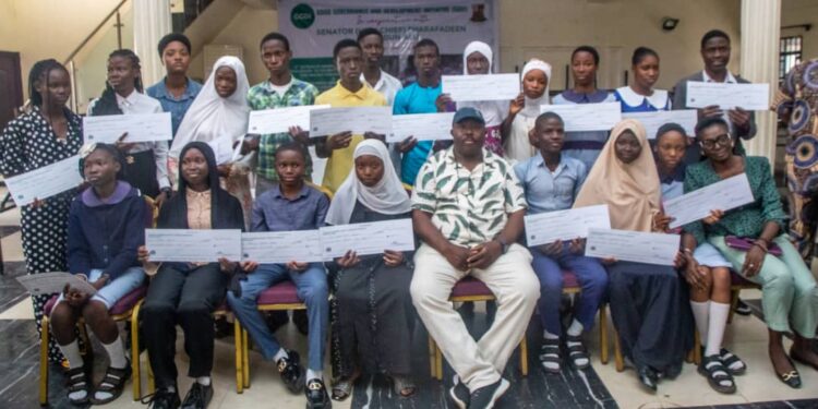 Empowering The Future: Oyo South Senator, Sharafadeen Alli, Pays WAEC Fees For 48 Students, Awards Scholarships To 80 Undergraduates