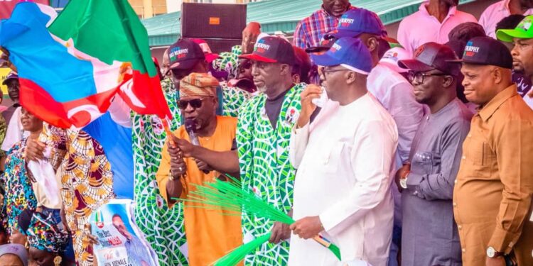 Oyo PDP Chieftain, Olopoeyan Dissects APC’s Campaign, Sees Internal Divisions As Key To PDP’s Victory