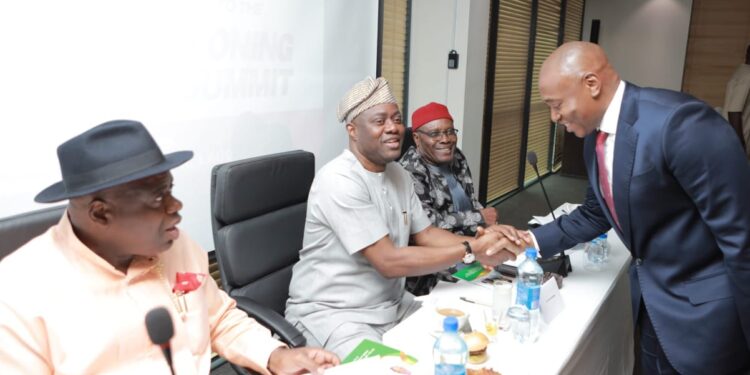 Makinde Urges PDP Leaders To Put Aside Differences, Work Towards Party’s Resurgence