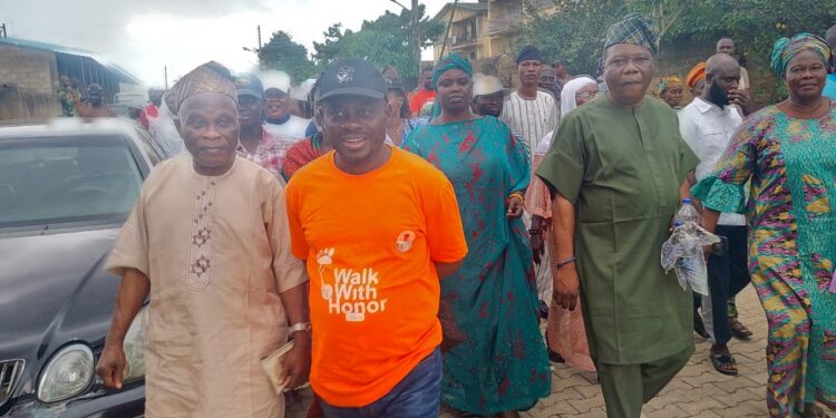 Egbeda LG Chairman, Sanda Commends Makinde’s Initiative In Strengthening PDP, Pledges Support For New Executives