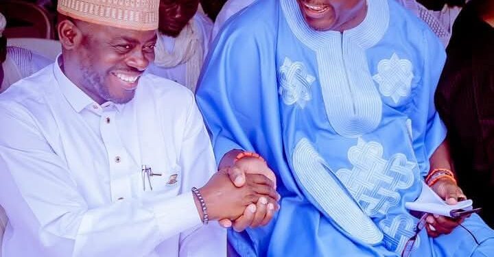 Bipartisan Applause: APC Lawmaker Akin Alabi Commends PDP’s Sikiru Sanda For Transformative Leadership In Egbeda LG