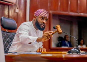 Oyo Assembly Approves Reusable Textbooks To Reduce Education Costs