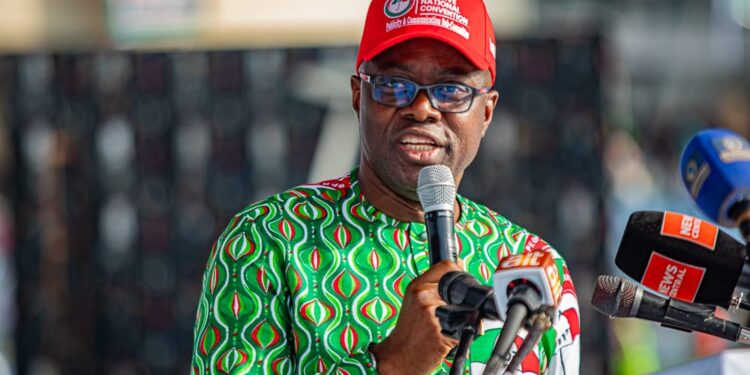Oyo Ex-LG Chairmen Praise Makinde’s Heroic Stance On Multiparty Democracy
