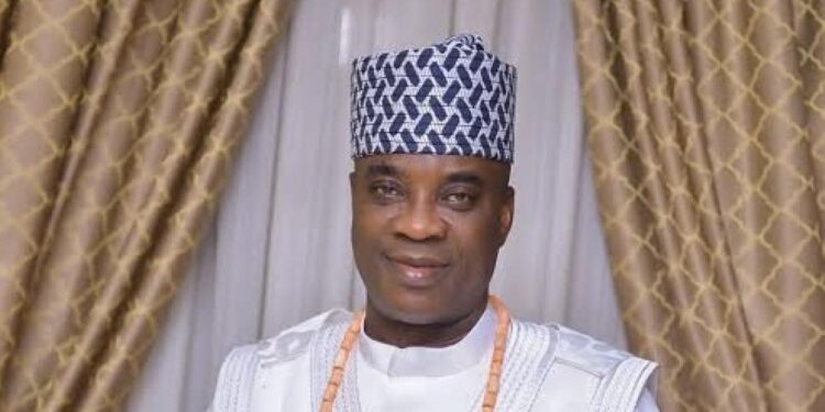 Fuji Star KWAM 1 Drags Ogun Governor, Ruling House To Court Over AWUJALE Succession