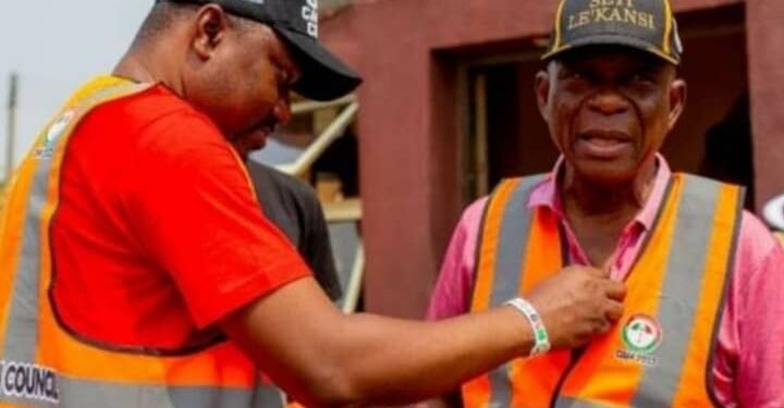 Oyo Liaison Office DG, OTOPE Commends Chief Bayo Lawal’s Loyalty, And Experience, Describe Him As A Father