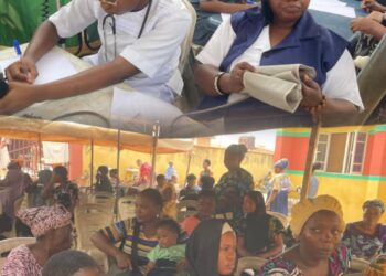 Egbeda LG Chairman, Sanda Sikiru, Leads Free Medical Outreach To Grassroots, Commends Makinde’s Healthcare Prioritization