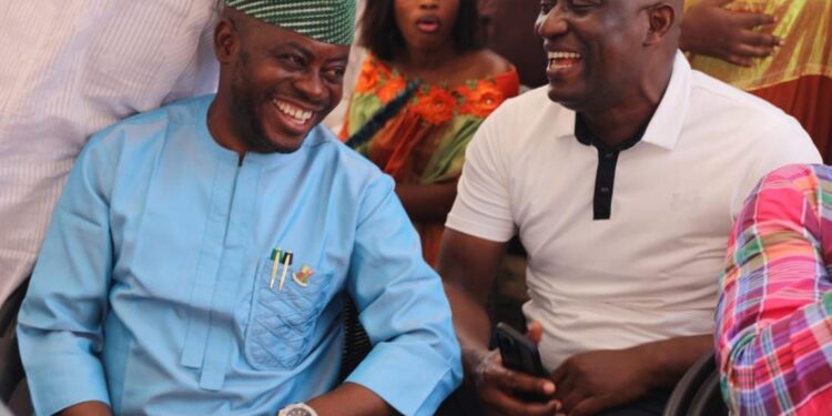 Egbeda LG Chairman, Sikiru Sanda, Lauds Famojuro’s People-Centered Approach