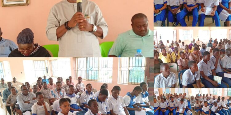 Oyo ALGON Chairman, Sikiru Sanda, Pledges Support For Education, Launches Anti-Cultism Drive In Schools