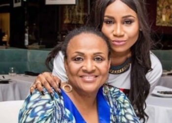 Oyo South Senator, Sharafadeen Alli, Remembers Abisola Kola-Daisi’s Selfless Service