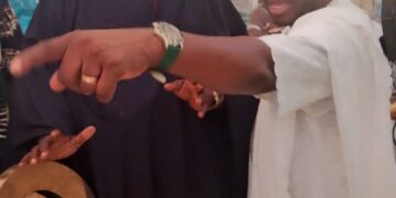 Egbeda LG Boss, Sanda Sikiru, Celebrates Dr. Wole Oyelese’s 69th Birthday In Style