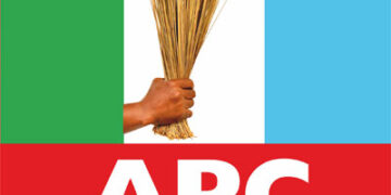 Oyo 2027 — Inside The ‘Disguise Candidate’ Threat Facing Makinde, Famojuro, And PDP Stakeholders — Investigative Report