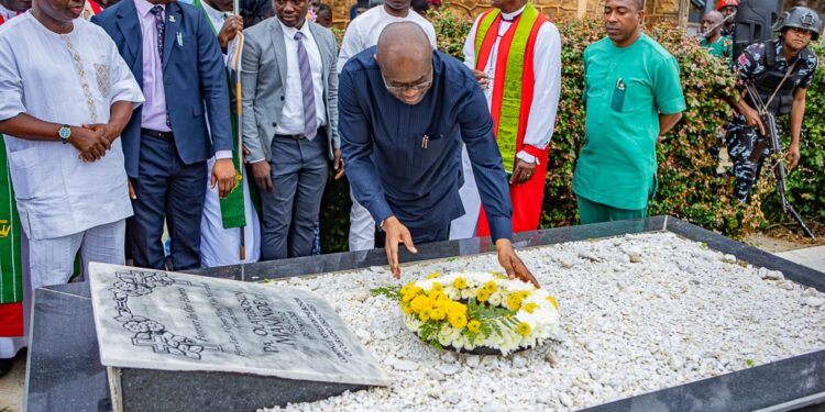 “He Was My Truth-teller”: Makinde Pays Emotive Tribute To Late Father At 14th Memorial Service In Ibadan