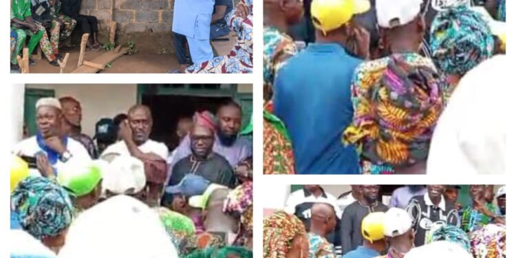 Reps Candidate, Kolawole Adedeji Welcomes APC/ROCOF Decampees Into APM, Donates N3.5m To Communities