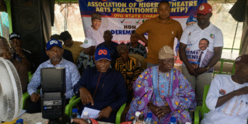 Oyo South 2027: Remi Oseni Receives Royal Welcome From Theatre Practitioners In Oyo, Donates ₦10m, Hails Tinubu’s Reforms, Reels Out Youth, Education Empowerment Record