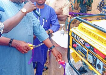 Oyo Liaison Office DG, Busari Olayemi, Commends Sanda For Translating Promises To Projects At Commissioning Of 4 Motorized Boreholes In Egbeda LG