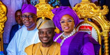Oyo ALGON Chairman, Sanda Sikiru Hails Makinde, Wife On Aare, Yeye Asoludero Titles, Calls Honour Well-Deserved Recognition Of Service To Oyo State