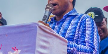 Oyo South 2027: “The More I Give, The More God Blesses Me” — Remi Oseni Recalls Days As Bus Conductor, Supports Widows With ₦10m, Condemns Billboard Destruction