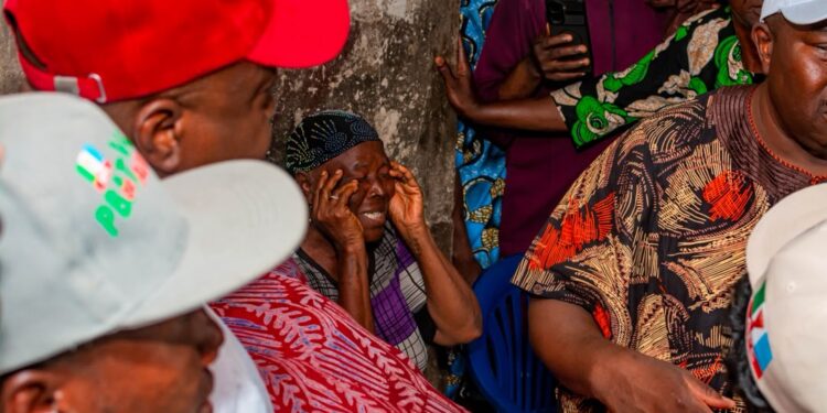 APC Guber Candidate, Sharafadeen Alli Provides Financial Aid To Pregnant Widow, Describes Killing Of Khalid As Painful, Unacceptable Loss, Call For Justice